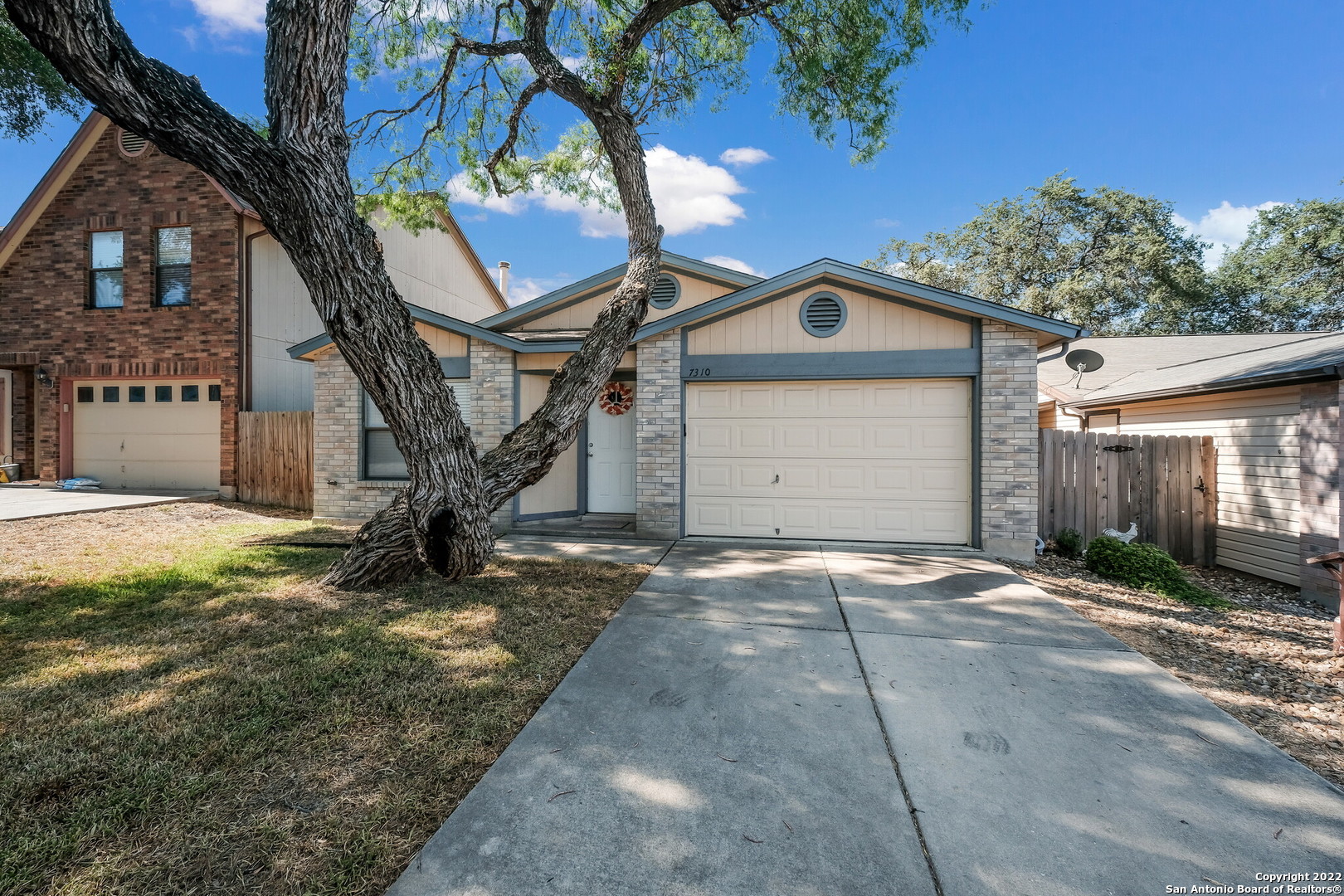7310 Hunters Land San Antonio TX 78249