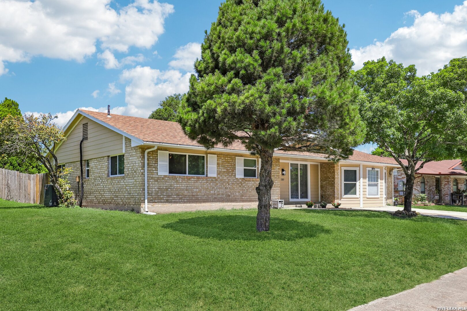 2323 Townbreeze San Antonio TX 78238