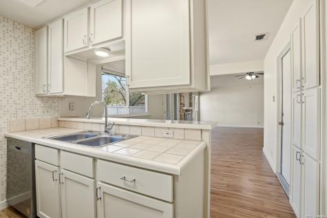 3035 Heidi San Antonio TX 78247