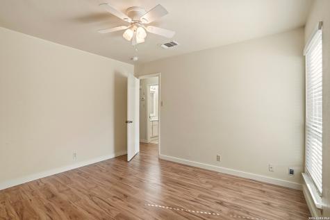3035 Heidi San Antonio TX 78247