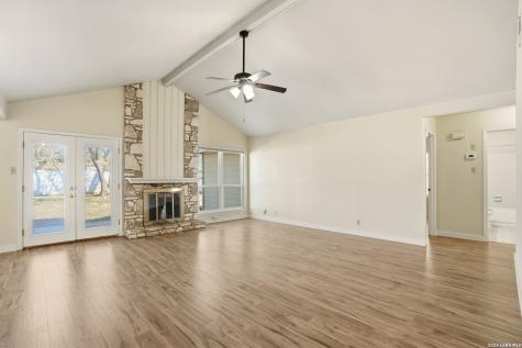 3035 Heidi San Antonio TX 78247