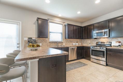6423 Candleoak Circle San Antonio TX 78244