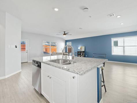 6827 Pail Place San Antonio TX 78252