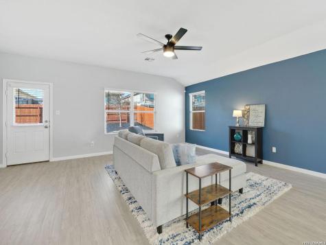 6827 Pail Place San Antonio TX 78252