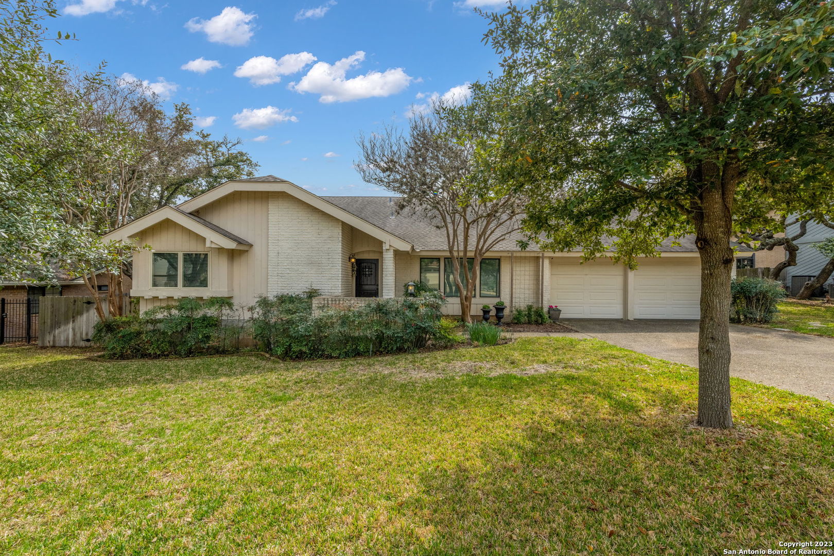 3426 Hunters Run Street San Antonio TX 78230