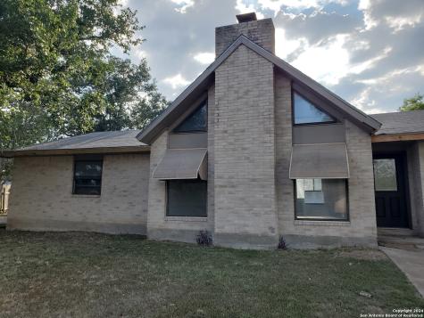 1423 Elm Street Kenedy TX 78119