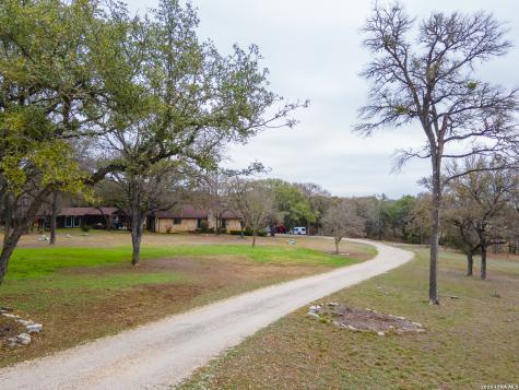 101 Hunters Glen San Marcos TX 78666