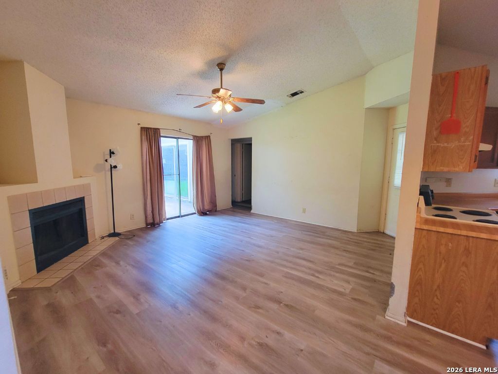 2842 Cherry Field San Antonio TX 78245