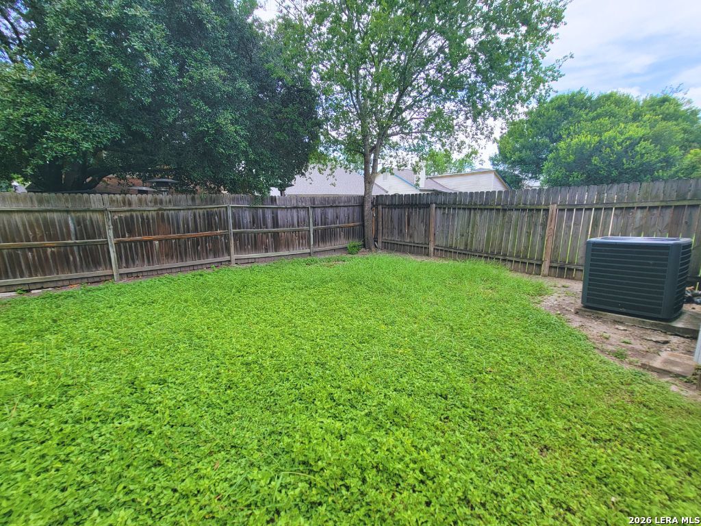 2842 Cherry Field San Antonio TX 78245