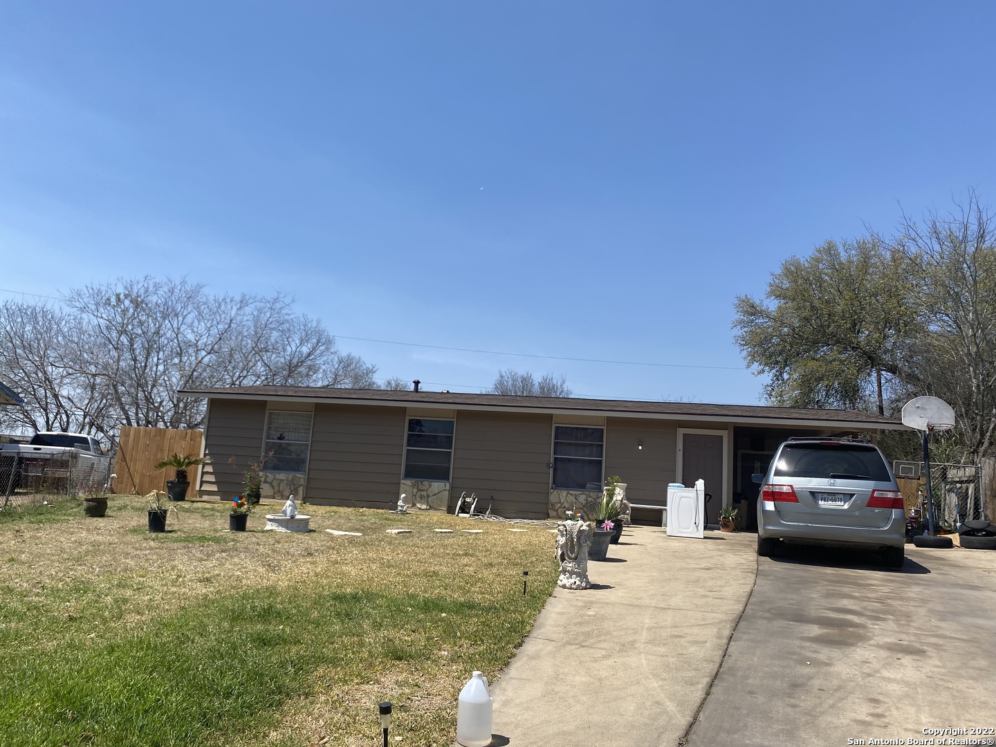 171 Seacomber Place San Antonio TX 78242