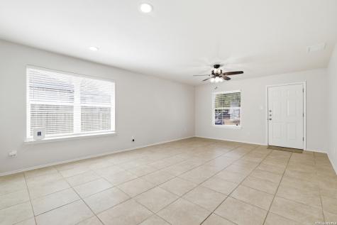 3922 Salty Marsh San Antonio TX 78245