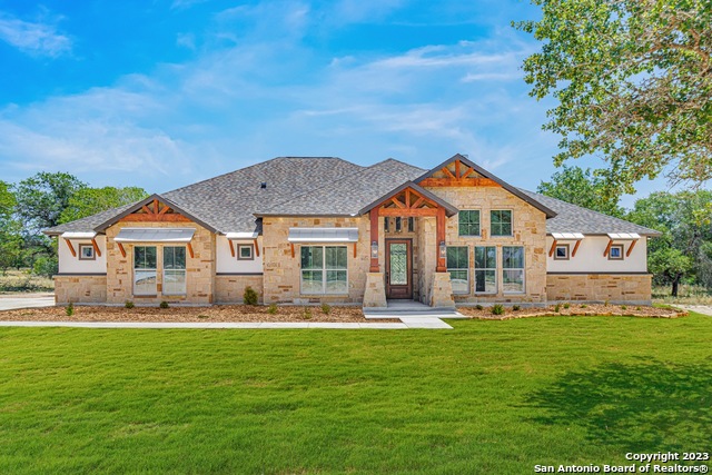104 Pioneer Trail Adkins TX 78101