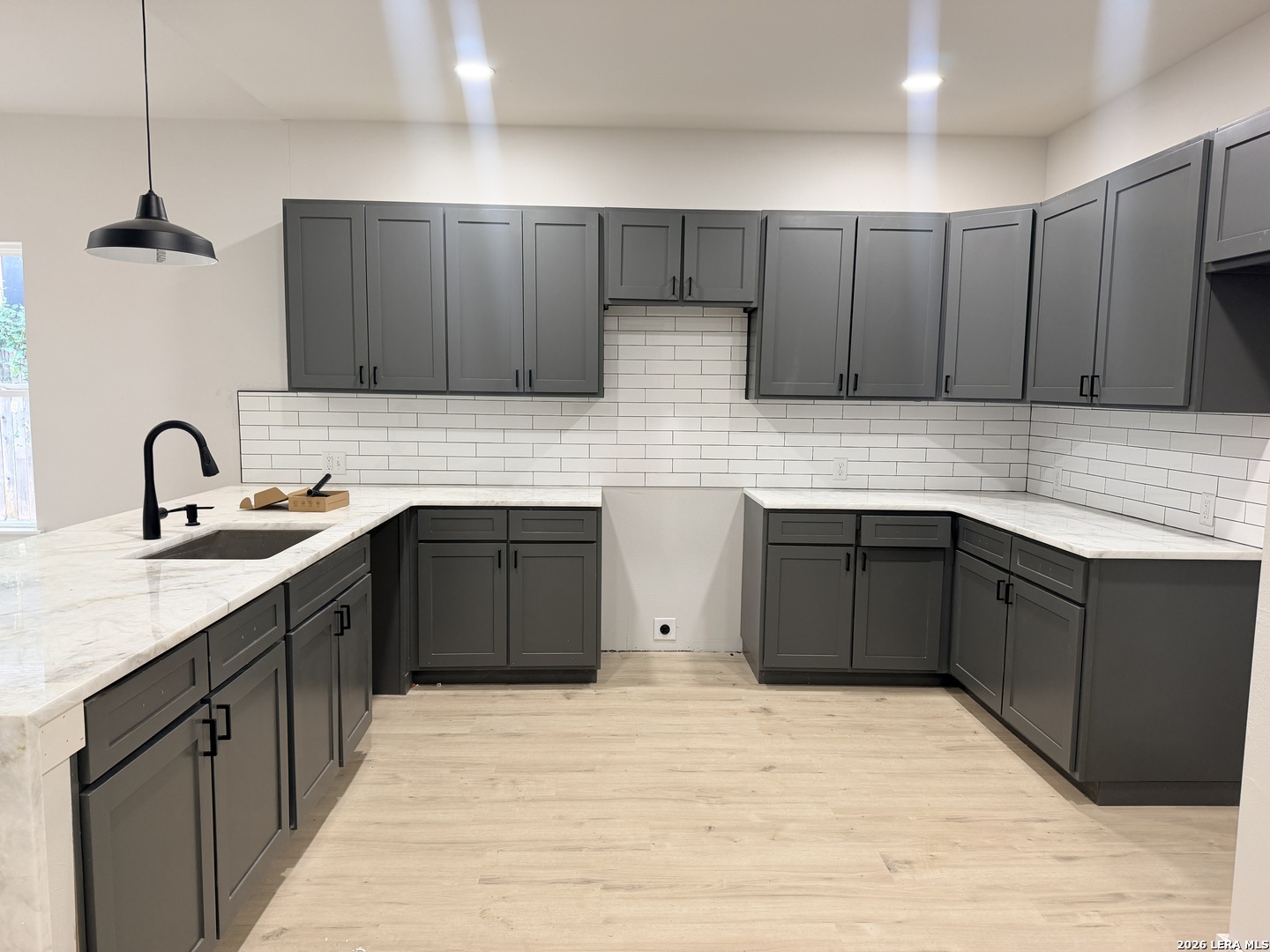 6526 Woodstock Drive San Antonio TX 78223