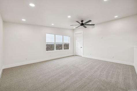 300 County Road 5781 Castroville TX 78009