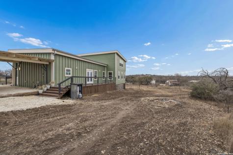 300 County Road 5781 Castroville TX 78009