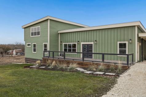 300 County Road 5781 Castroville TX 78009