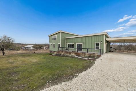 300 County Road 5781 Castroville TX 78009