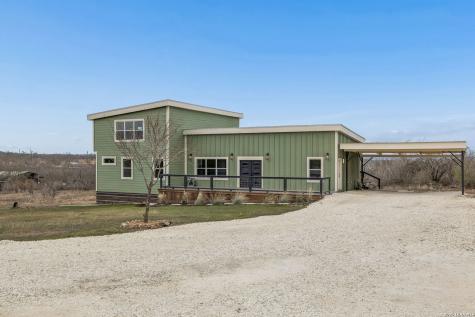 300 County Road 5781 Castroville TX 78009