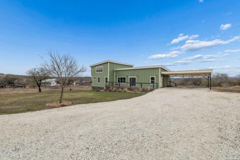300 County Road 5781 Castroville TX 78009