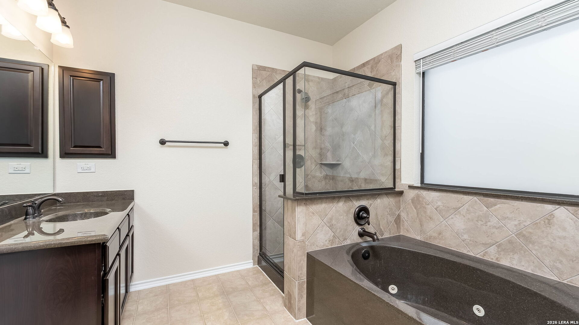 7619 Clos Du Bois San Antonio TX 78253