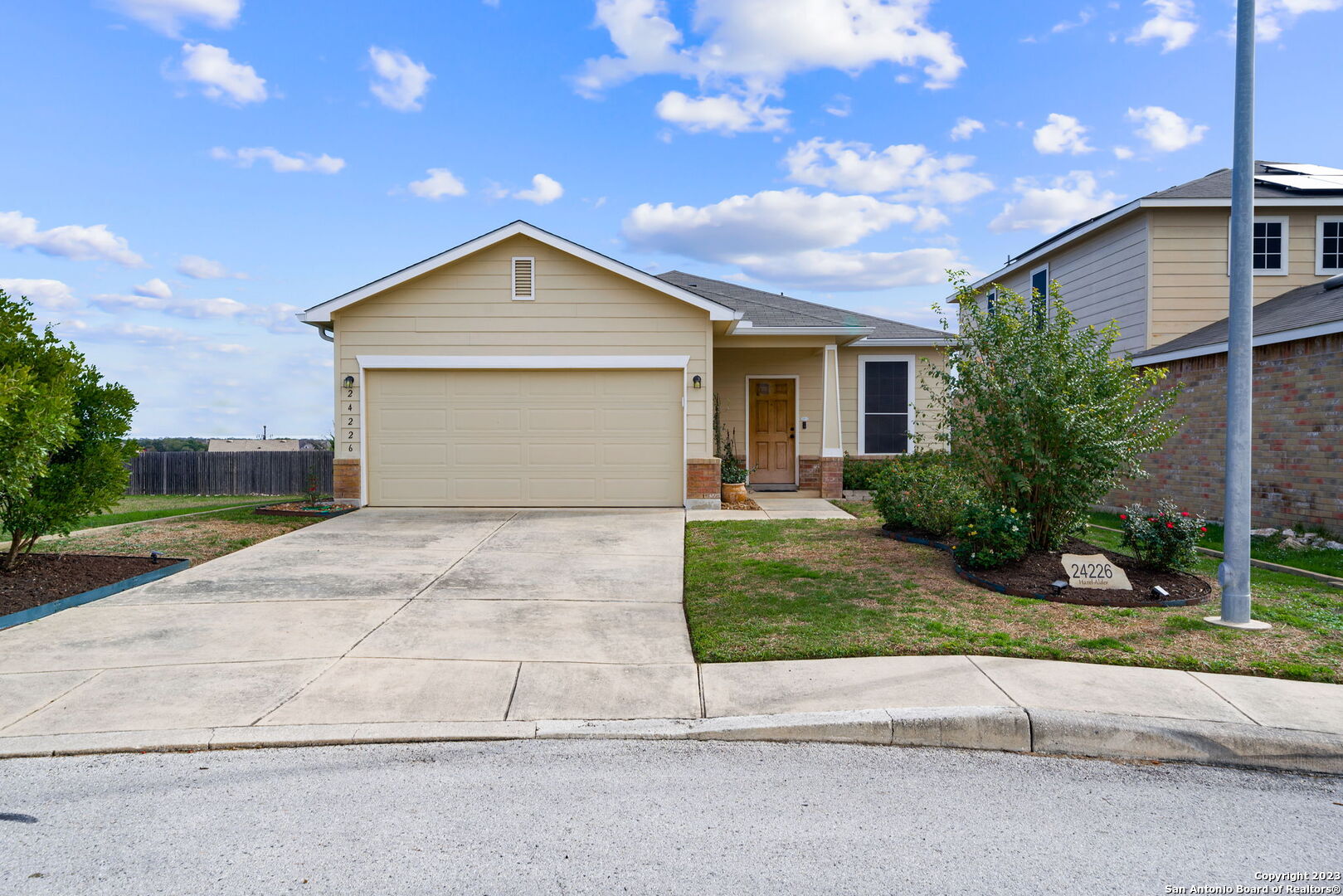 24226 Hazel Alder San Antonio TX 78261