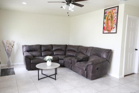 815 Brady Boulevard San Antonio TX 78207