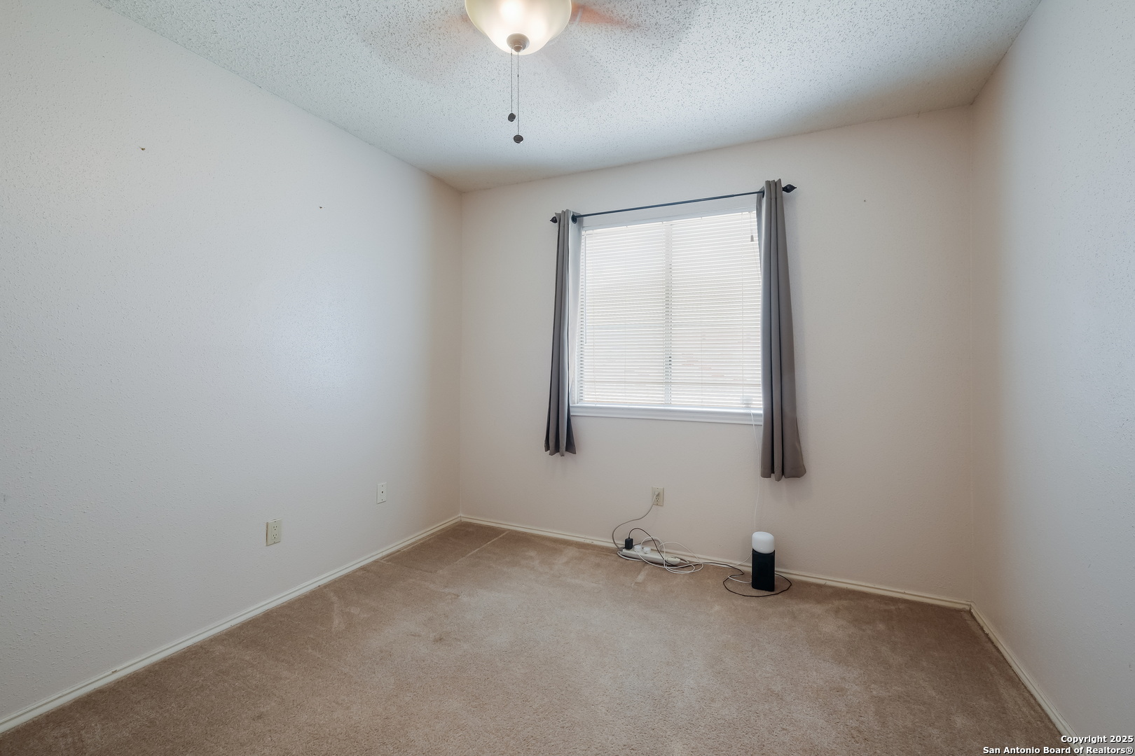 7703 Forest Fern Live Oak TX 78233