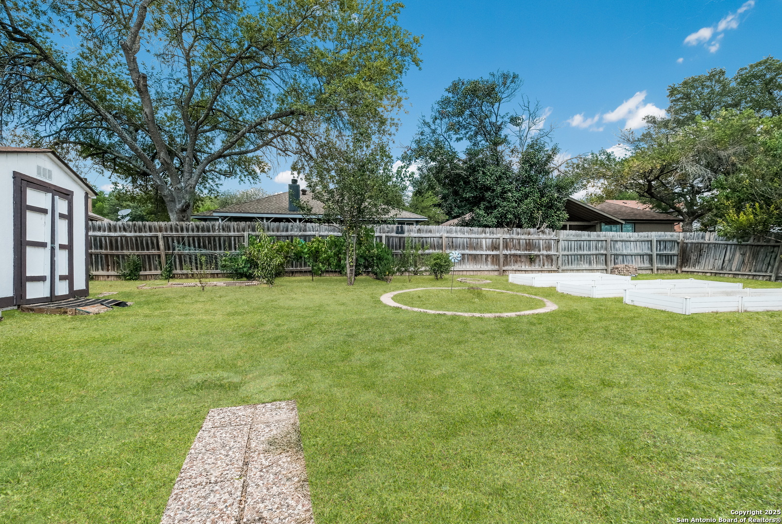 7703 Forest Fern Live Oak TX 78233