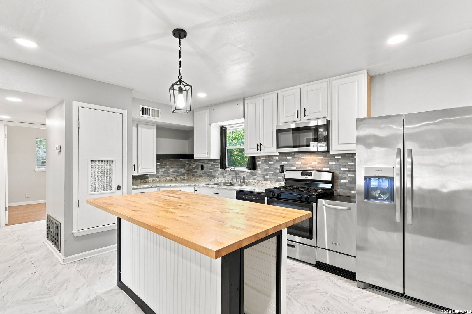 5410 Boatman Road Kirby TX 78219
