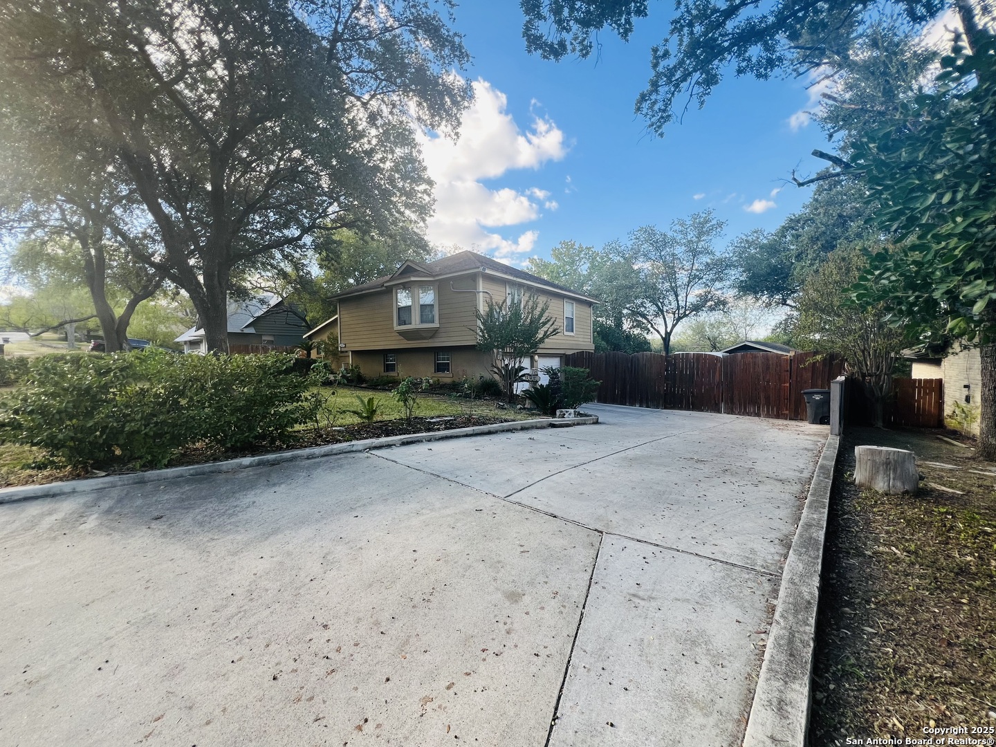 3407 Kashmuir San Antonio TX 78223