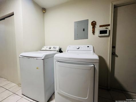 3407 Kashmuir San Antonio TX 78223
