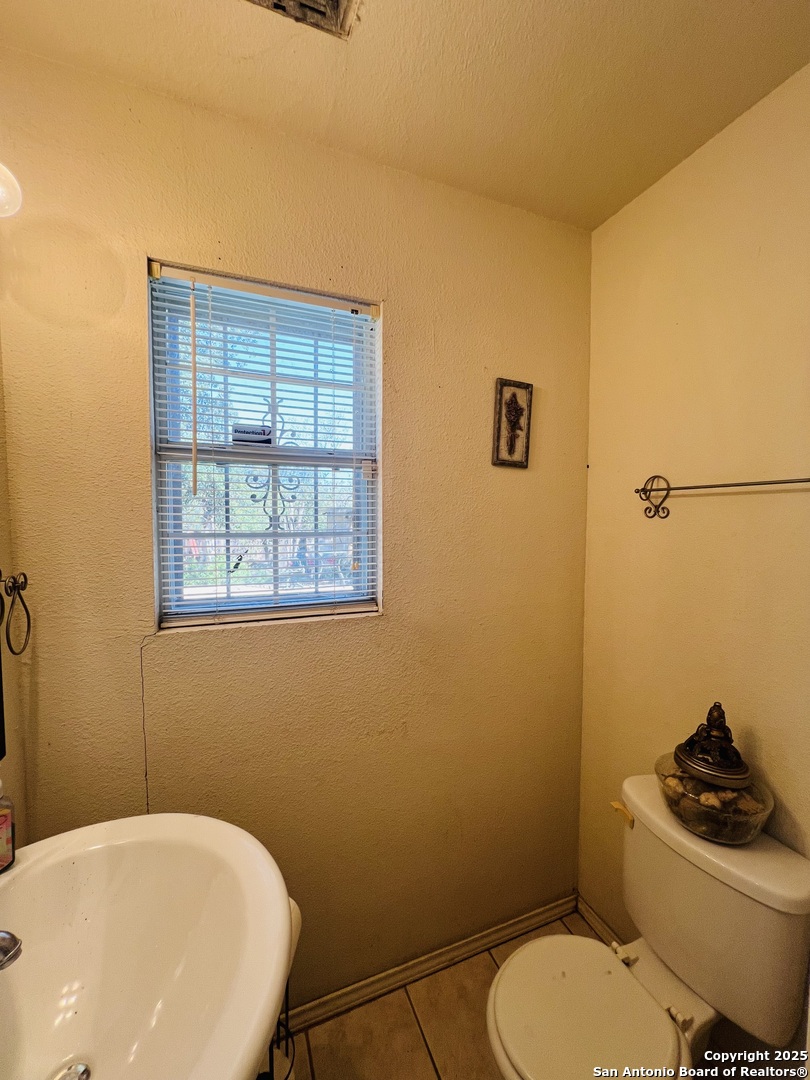 3407 Kashmuir San Antonio TX 78223