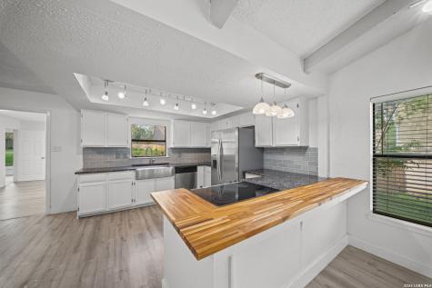 3364 Butterleigh San Antonio TX 78247