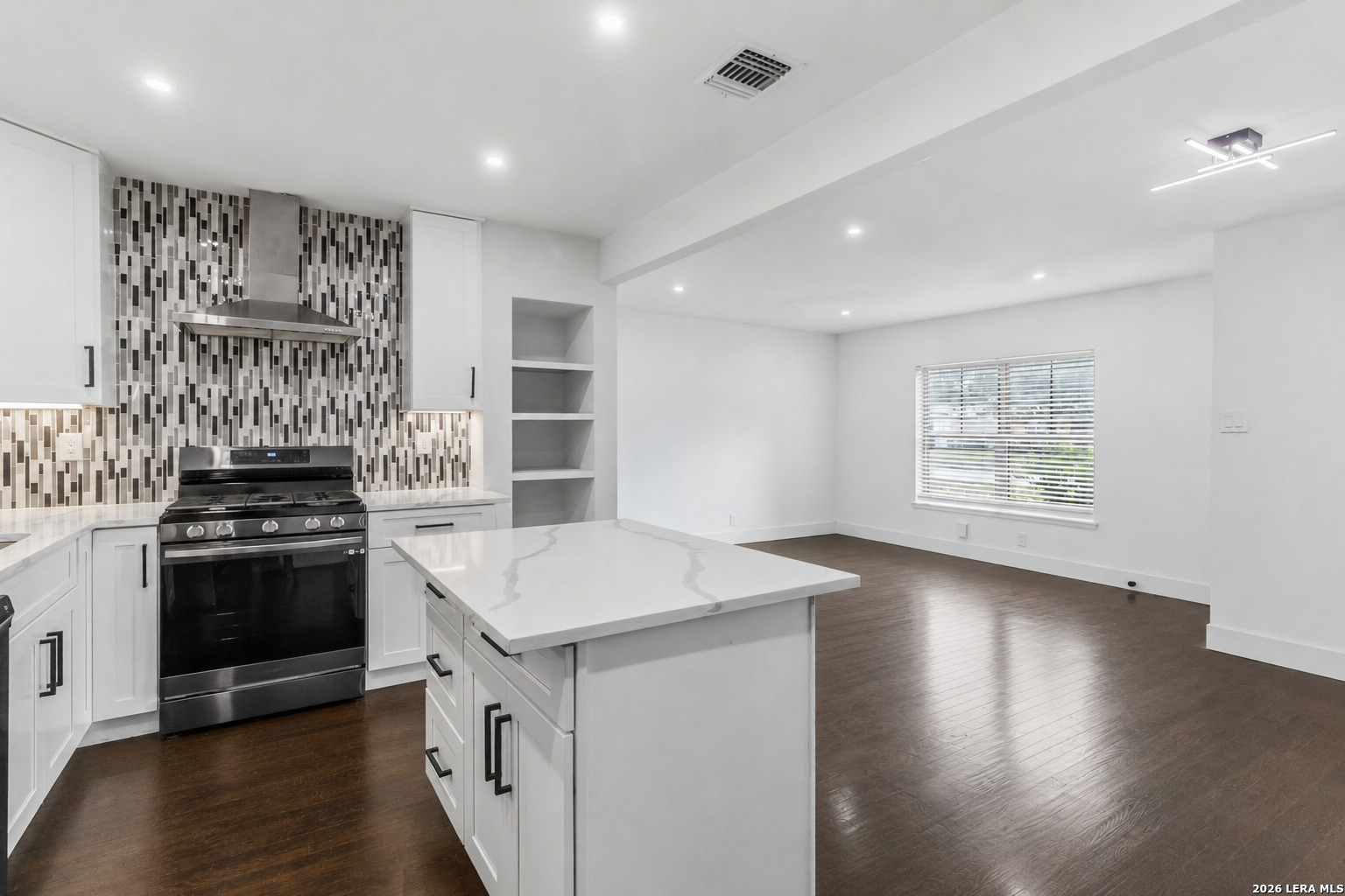 551 Radiance Avenue San Antonio TX 78218