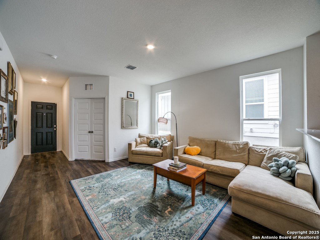 177 Acorn Boerne TX 78006