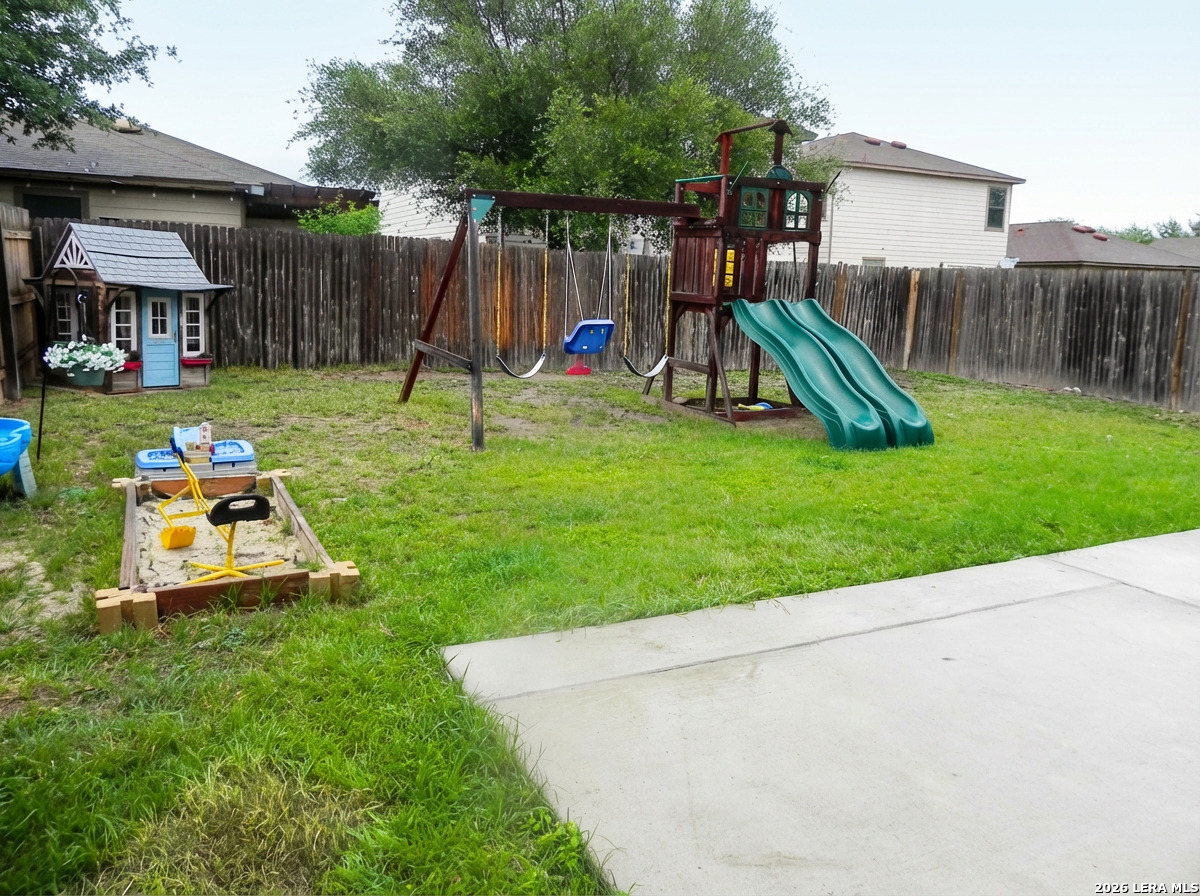 10211 Fossil Valley San Antonio TX 78245