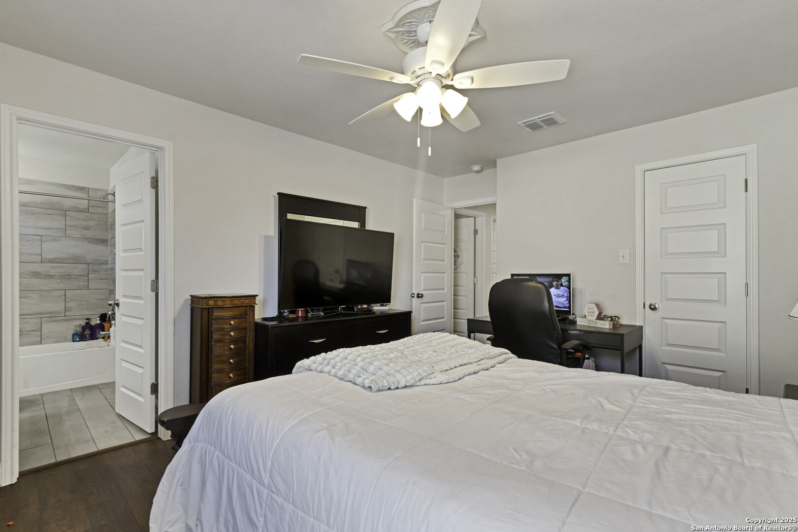 13734 Rogers Creek San Antonio TX 78254