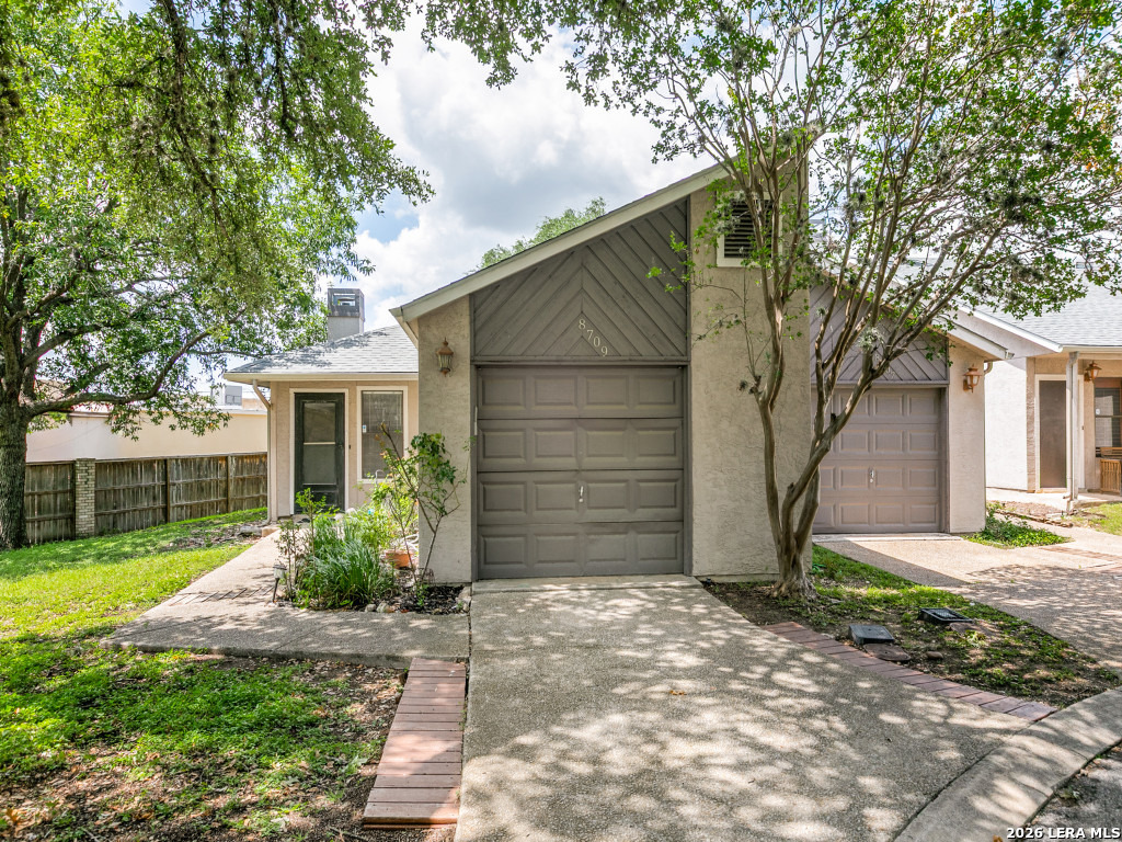 8709 Stream Circle San Antonio TX 78250