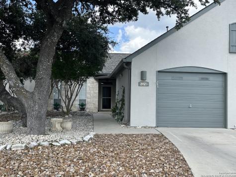 2025 Balmoral Drive Kerrville TX 78028