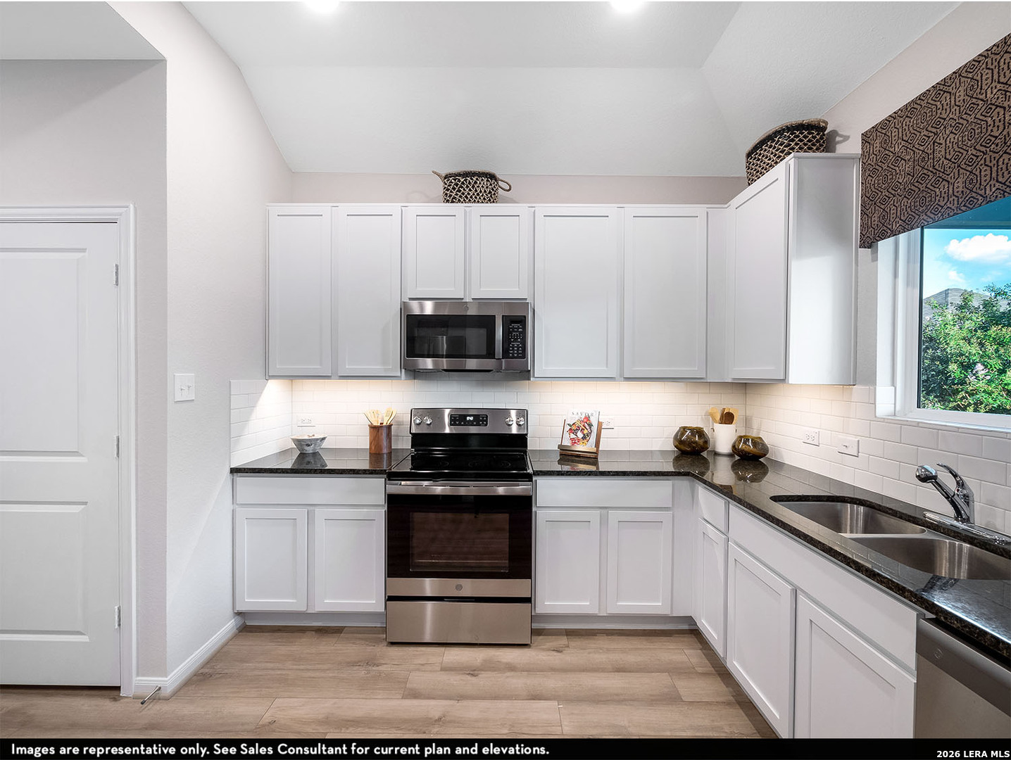 6547 Cibolo Springs Converse TX 78109