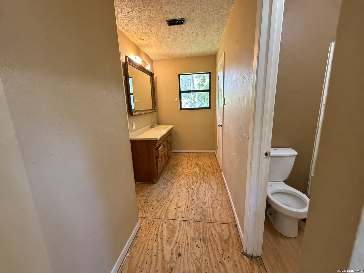 20624 Hewitt Circle Chandler TX 75758