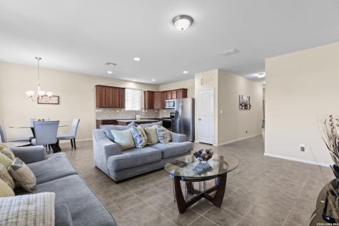2818 Ridge Berry Road New Braunfels TX 78130