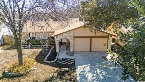 9442 Cliff Way San Antonio TX 78250