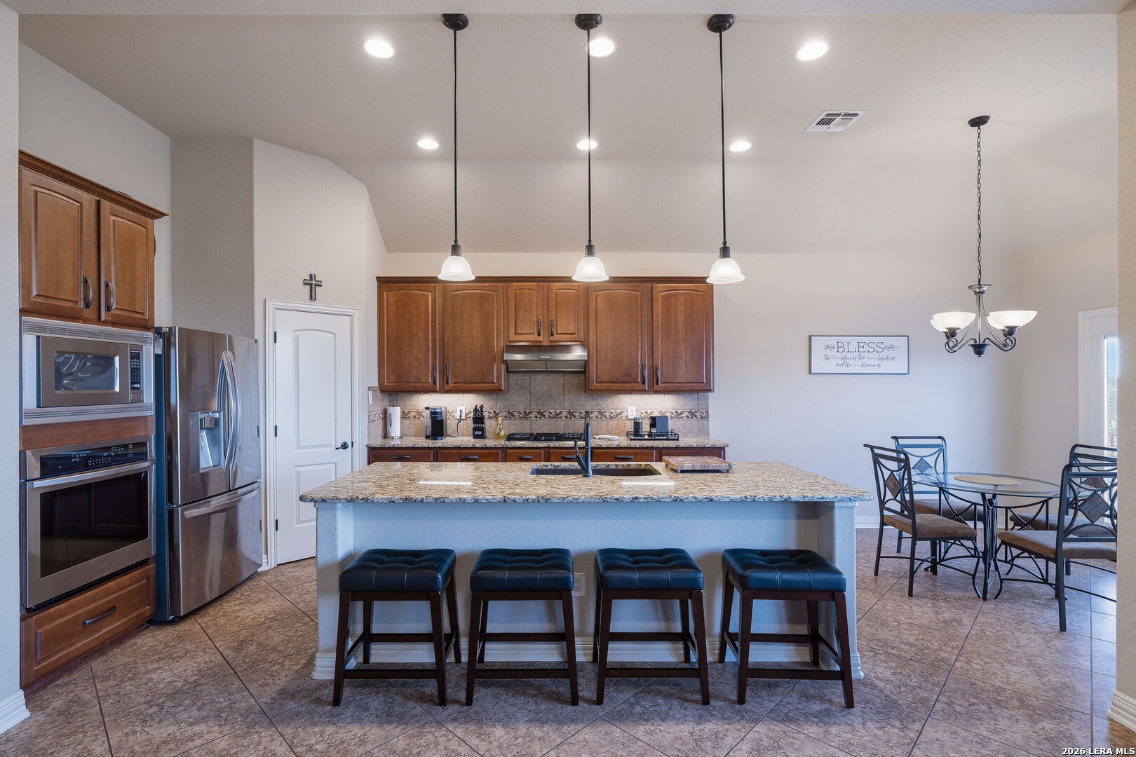 18323 Branson Falls San Antonio TX 78255
