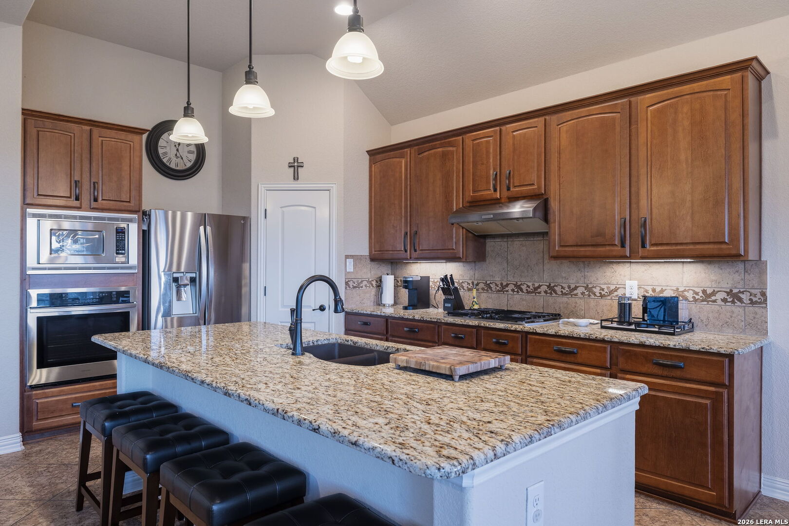 18323 Branson Falls San Antonio TX 78255