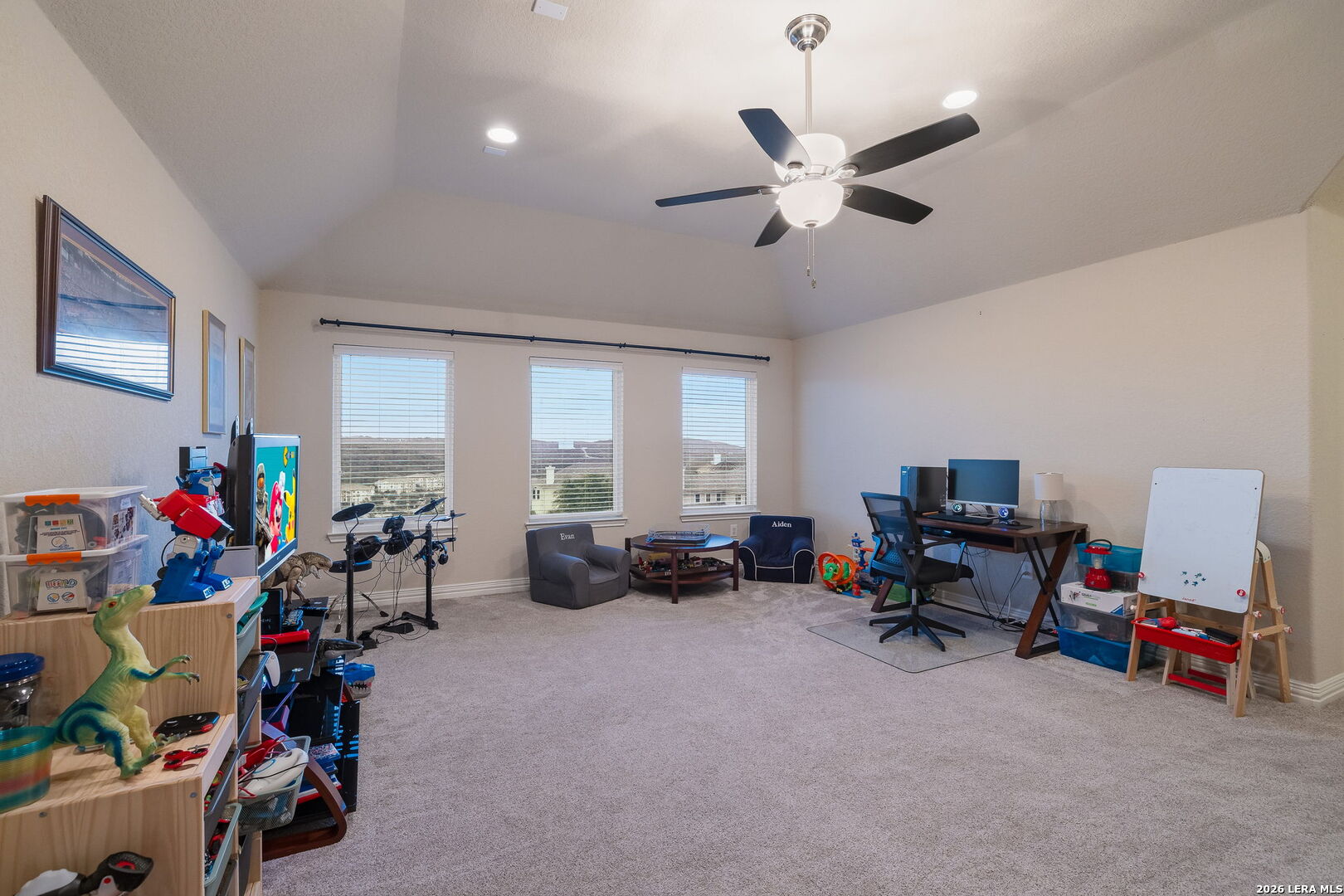 18323 Branson Falls San Antonio TX 78255