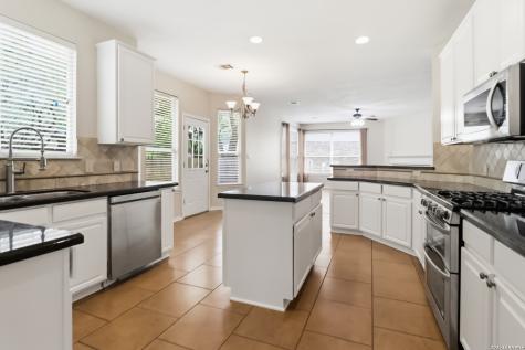 26048 Stone Canyon San Antonio TX 78260