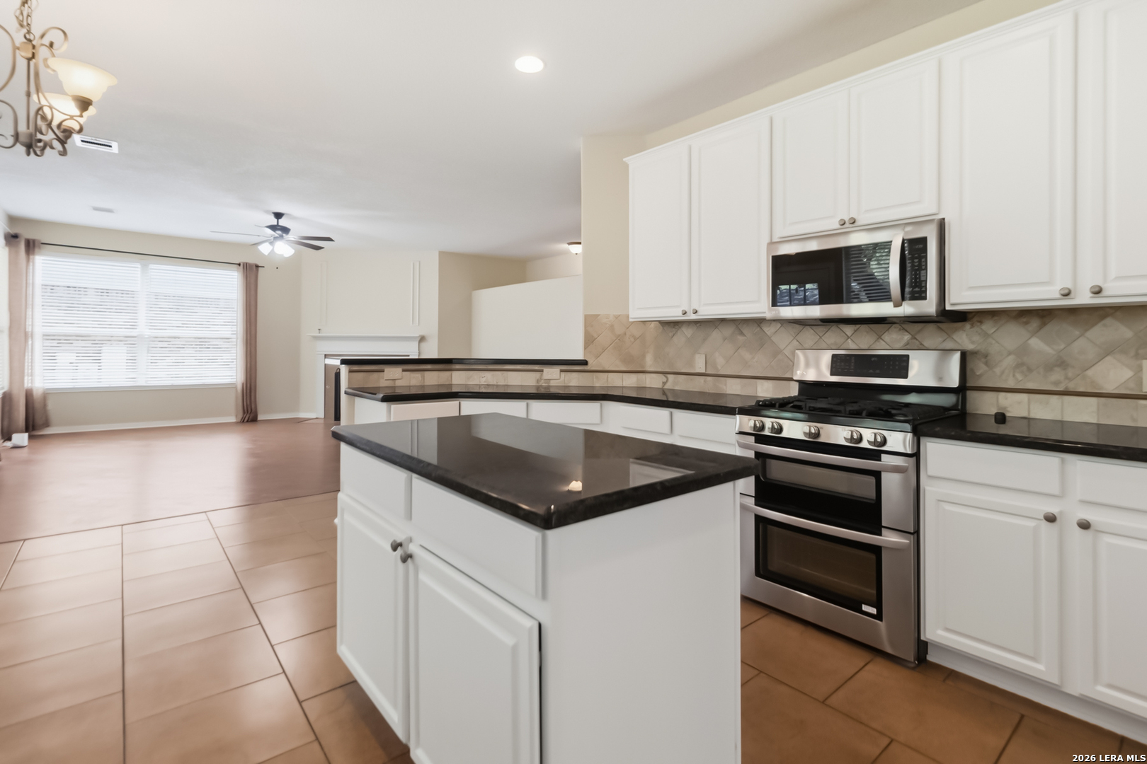 26048 Stone Canyon San Antonio TX 78260
