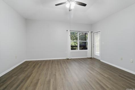 7803 Alton Boulevard Selma TX 78154