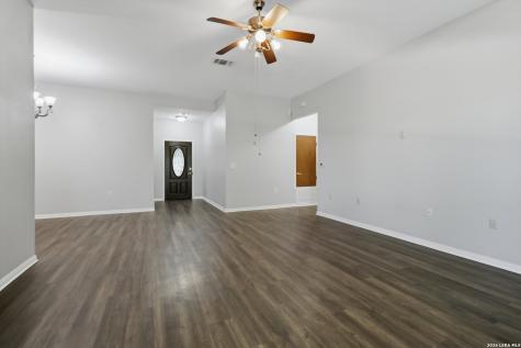7803 Alton Boulevard Selma TX 78154